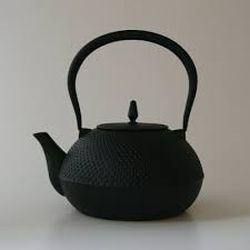 南部鉄瓶　梔子　 あられ文様  1.2L