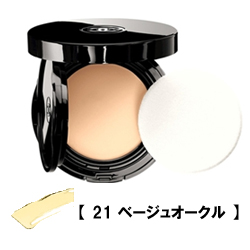 CHANEL　シャネル　ヴィタルミエール　イドゥラ　コンパクト　【21】　SPF15 PA++　☆